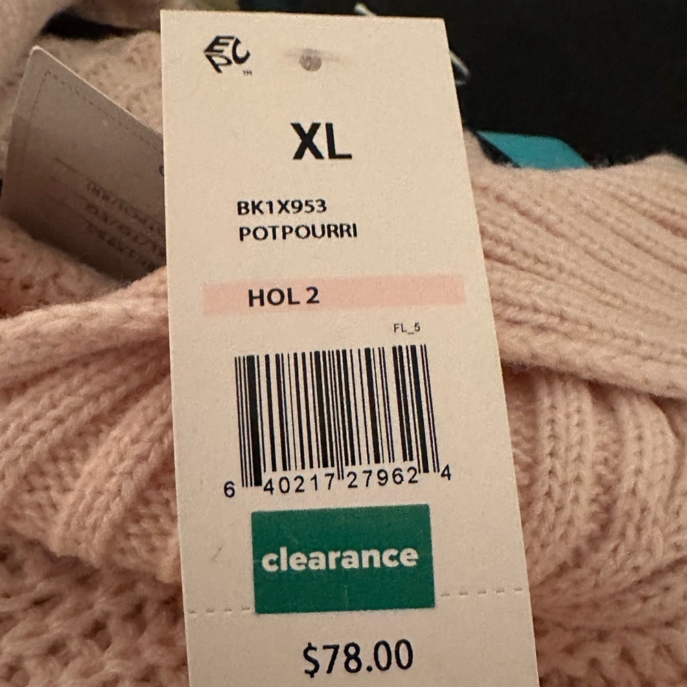 Cupio Pink Sweater with Gold Accent - Picture 7 of 7